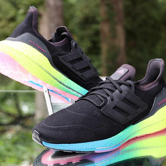 Adidas UltraBoost 22 Men’s Size 14 - Picture 10 of 12